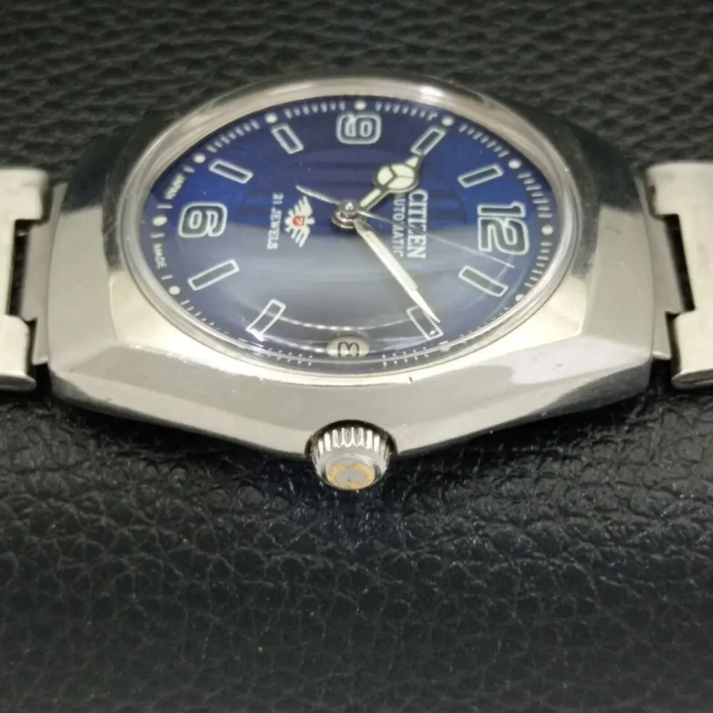 Vintage 1972 Citizen Automatic Mens Silver Watch W/daydate & Blue accents